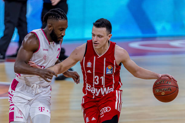 过去三个赛 过去三个赛