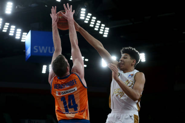 能及时补防 能及时补防