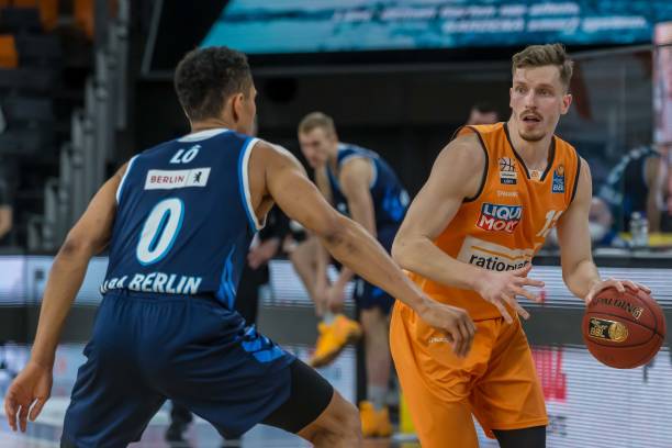 的表现同样 的表现同样